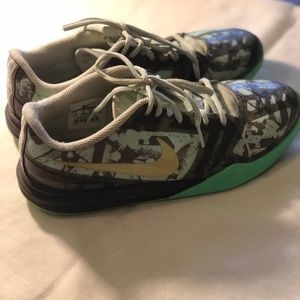 Nike Women’s Basketball Shoes